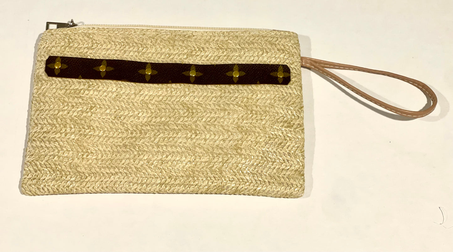 Straw Zipper Pouch Wristlet